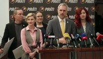 Vláda chce urychlit proces regulací cen pohonných hmot. Opozice je proti