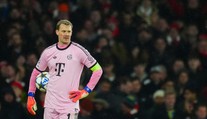 Teatrální pád? Možná by pomohl, řekl Neuer o gólu Arsenalu. Sudího kritizovat nechce