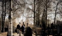 Oplakával zesnulou manželku. Ta se mu devět dnů po pohřbu vrátila živá