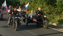 VIDEO: Ruský prezident Vladimír Putin vyrazil mezi Noční vlky!