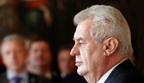 Zeman sezval poradce na Hrad. Oznámí, že bude zas kandidovat?