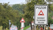 Dopravní revoluce? Na značkách by mohly přibýt nové symboly