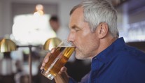 Inspekce odhalila závadné pivo a limonády. Upozorňuje na jejich složení