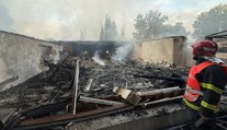 Velký požár na Mácháči. V Doksech vyhořela známá restaurace Bílý Kámen