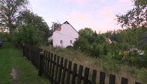 Nadávky, dělobuchy, výhrůžky zabitím. Agresivnímu sousedovi hrozí vězení