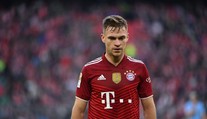 Kimmich bude Bayernu chybět i nadále. Po koronaviru má problémy s plícemi