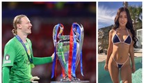 Ruský brankář slaví v LM, ale přišel o vášnivou noc s pornoherečkou. Nezasloužil si ji