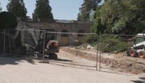 Turistickou sezónu komplikují opravy. Na památkách vrcholí stavební práce