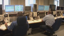 Muž zahltil tísňovou linku strážníků, hrozí mu vysoká pokuta. AUDIO