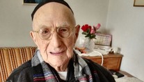 Zemřel nejstarší muž světa! Přežil Osvětim, za války přišel o rodinu