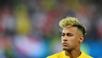 Tohle jídlo je Neymarův účes: Legenda Francie se směje hvězdě!
