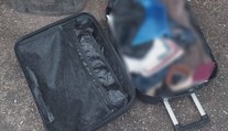 Turista zažil divokou cestu na Slovensko. Kufr mu ukradli hned dvakrát