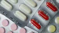 Česko má nové rezervy antibiotik. Zásobovat může nemocnice i lékárny