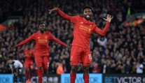 V Liverpoolu zářil po boku Suáreze, v 32 letech je hvězdnou posilou v Austrálii