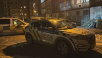 V Praze na Černém Mostě našli dva mrtvé lidi, policie vyšetřuje vraždu