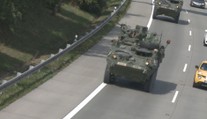Českem znovu projíždí americký konvoj, jeho cesta potrvá až do úterý