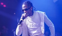 Legendární Travis Scott v Praze: Pozval fanoušky na pódium, nechal je rapovat