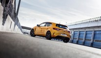 Hodně ostrý Renault. Automobilka vyladila Mégane na 300 koní!
