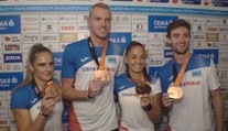 Uděláme si trička s koťátky a tetování, směje se šťastná bronzová štafeta