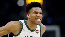 NBA zvažuje návrat v červenci, se Satyho Chicagem se ale nepočítá