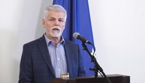Řidič prezidenta Pavla měl bourat opilý. U soudu dostal pokutu přes 50 tisíc korun