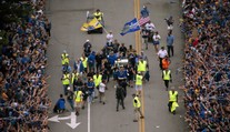 Šílené oslavy v St. Louis: Na Stanley Cup čekaly statisíce lidí!