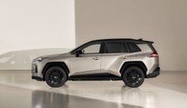 Šestá generace „ravky“ míří do Česka. Toyota udržela cenu (skoro) na úrovni předchůdce