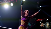 Bellator nabídl titulovou bitvu jako řemen, Cyborg obhájila titul