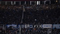 Tragédie v Lipsku. Na tribuně zkolaboval a zemřel divák, fanoušci čelí kritice