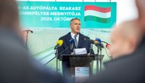 Ministr posílá Romy uklízet špinavé záchody. Nemáme imigranty, prohlásil