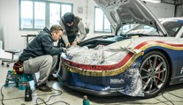 GT4 Rothmans - velkolepá oslava motorsportu Made in Czech