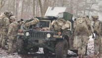 NATO posiluje svou východní hranici. Přidat se chtějí i Finové a Švédi