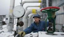 Zásobníky plynu jsou téměř plné, ale šetřit se musí dál. Expert vysvětlil proč
