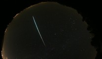Astronomové hledají jasnou padající hvězdu, neviděli jste ji?