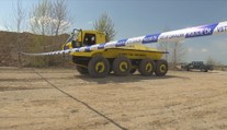 Začal soud kvůli smrti chlapce při závodech trucků. Obžalováni jsou čtyři lidé