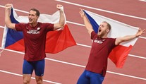 Další dvě české medaile! Oštěpaři vezou z Tokia stříbro a bronz