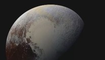FOTO Z PLUTA: Na planetě objevili záhadné plovoucí hory!