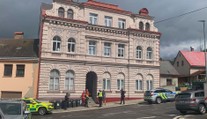 Obrovská tragédie v Jablonci nad Nisou. Matka měla ubodat vlastní dítě