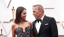 Krach manželství po téměř 19 letech. Herec Kevin Costner se rozvádí