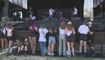 Startuje sezona festivalů. Návštěvníky ale odrazují protiepidemická opatření