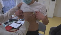 Vědci zahájili studii o černém kašli. Hledají dobrovolníky, kteří nemoc prodělali