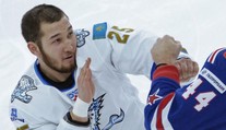 Šílenec, co chtěl zmlátit všechny soupeře: Zrušili mu doživotní trest