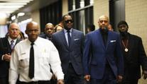 Propuštění na kauci si moc neužil! R. Kelly dluží na alimentech