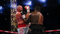 Dillian Whyte žádá po Furym odvetu. Tohle není wrestling, ale box, zlobí se