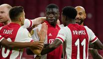 Ajax má před Ligou mistrů problémy. Hlásí 11 hráčů s koronavirem