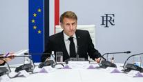 Násilné nepokoje ve Francii: Ministr vnitra podal rezignaci, Macron řekl ne