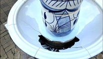 Dítě v Teplicích odpálilo porcelánovou kašnu, šlo přitom o unikát