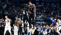 Návrat francouzského obra udivuje NBA. 40 bodů na úvod, pochvala i od soupeře
