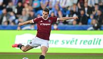 Postup není daleko, čekáme agresivní hru, říká Pavelka před Rangers