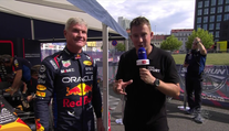 VIDEO: Coulthard prohnal monopost F1 Red Bull ulicemi Prahy dvoustovkou
